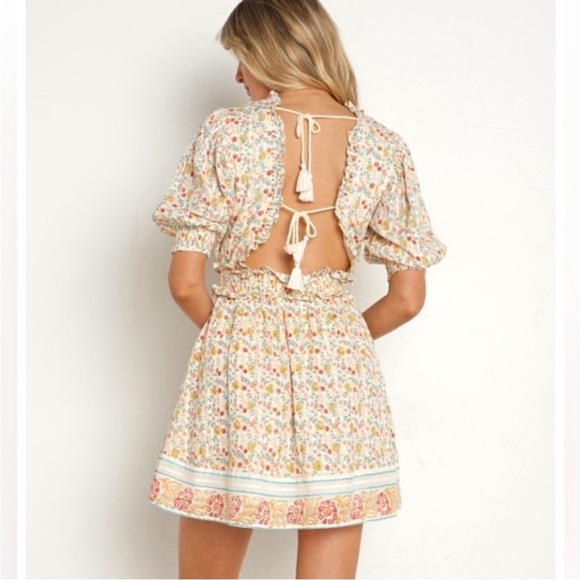 NWT Cleobella Dallas Floral Mini Dress in Carnation Print Cream Boho Size Small - Picture 3 of 16